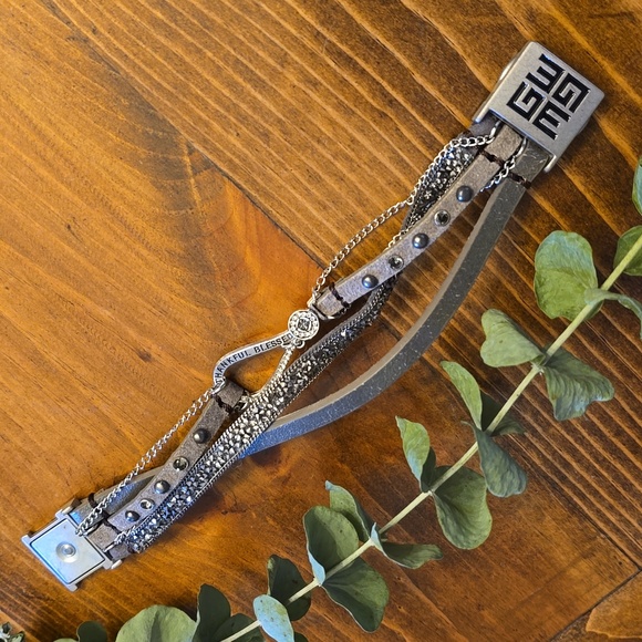 GoodWork(s) Bracelet - Picture 1 of 10